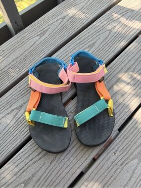 Teva Rainbow Original Universal Sandals Multicolor 90s Pride Women’s 6
